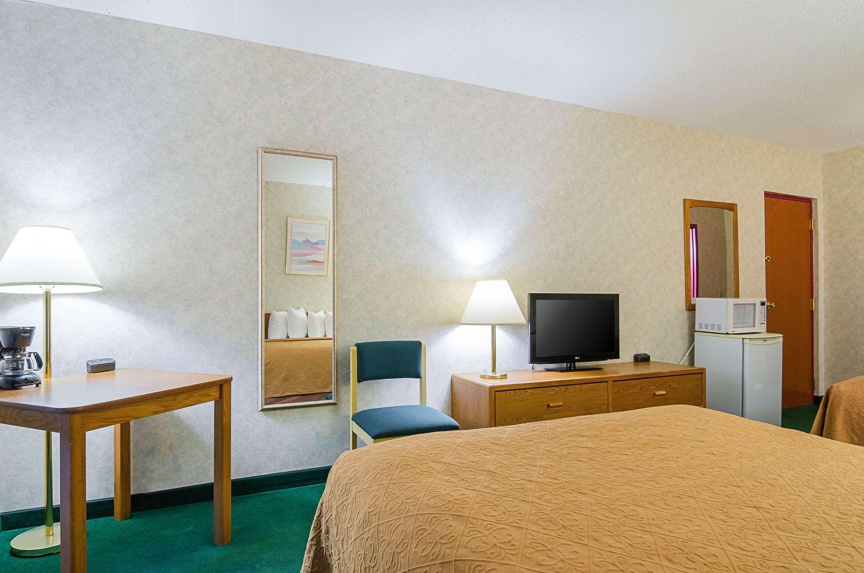 Mission Quality Inn Rosebud Casino מראה חיצוני תמונה