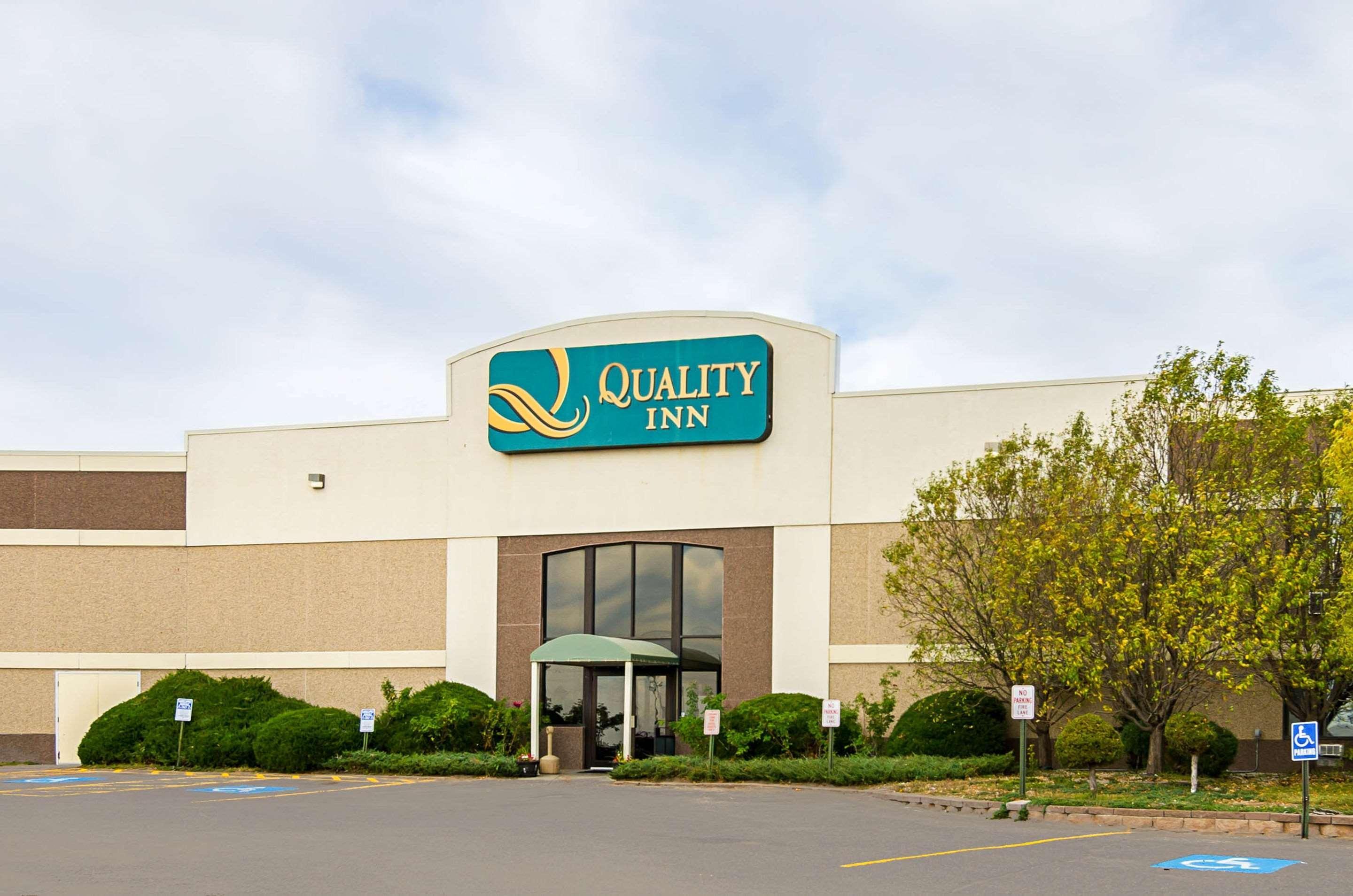 Mission Quality Inn Rosebud Casino מראה חיצוני תמונה